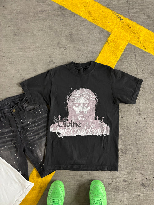 DIVINE TEE